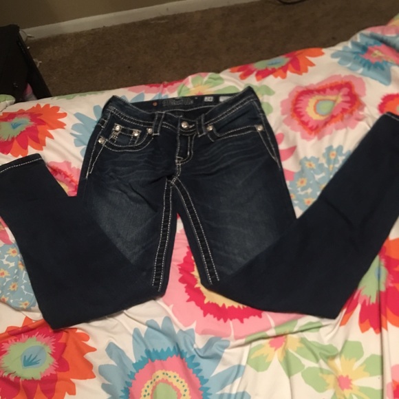 Juniors Miss Me Jeans - Picture 3 of 5